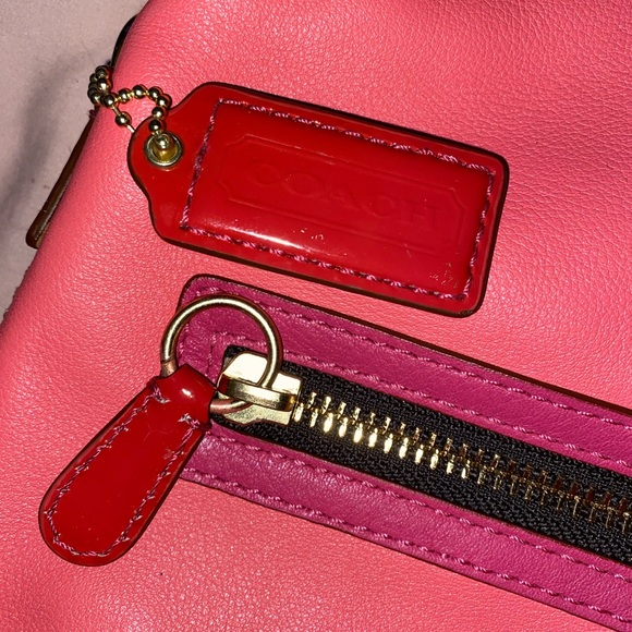 Vintage Hot Pink Coach Purse - Picture 3 of 6